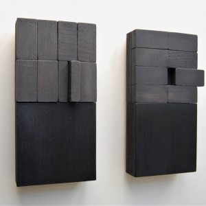 Blockdialogues bd-33 and bd 34, 2019, oil on wood and MDF, resp 20x10x4cm and 20x11x3cm