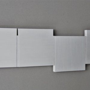 Shifts white/white, 2020, oil on MDF and wood, 18 x 62.3 cm